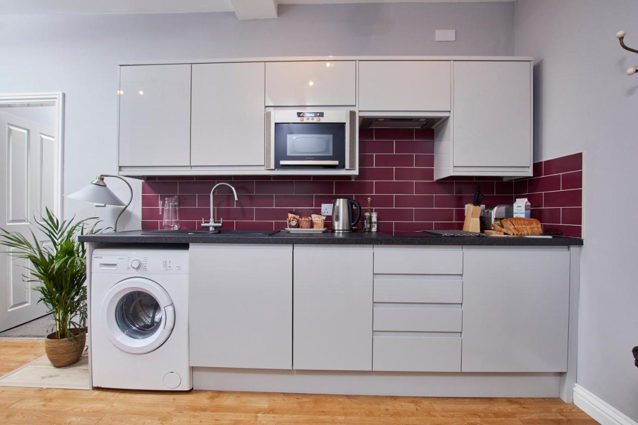 Delven House- Serviced Apartments Castle Donington Exterior foto