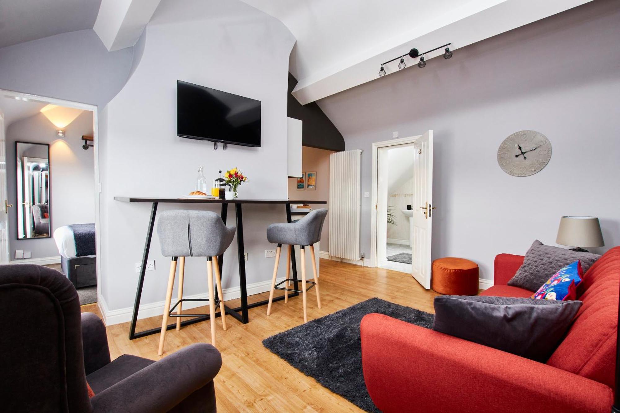 Delven House- Serviced Apartments Castle Donington Exterior foto