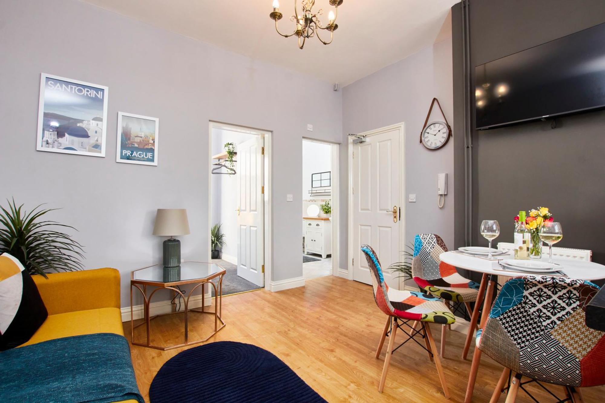 Delven House- Serviced Apartments Castle Donington Exterior foto